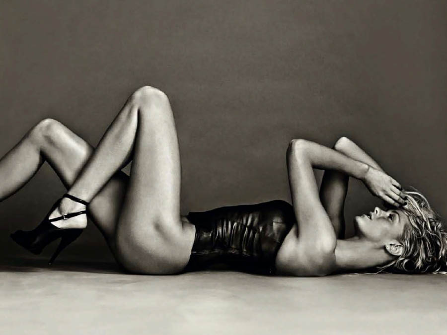 Η Erin Heatherton, μοντέλο της Victoria's Secret, topless στο Γερμανικό GQ