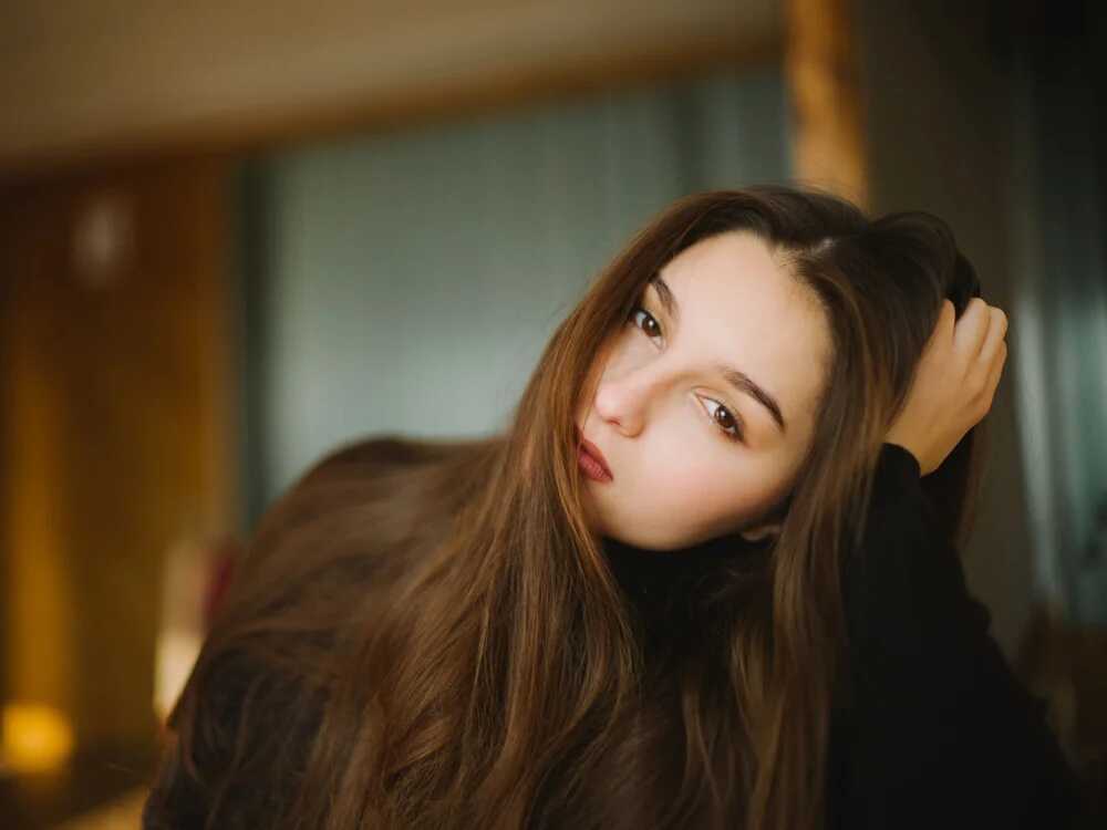 Η νεαρή μουνάρα Anna Ergeeva σε γυμνές φωτογραφίες