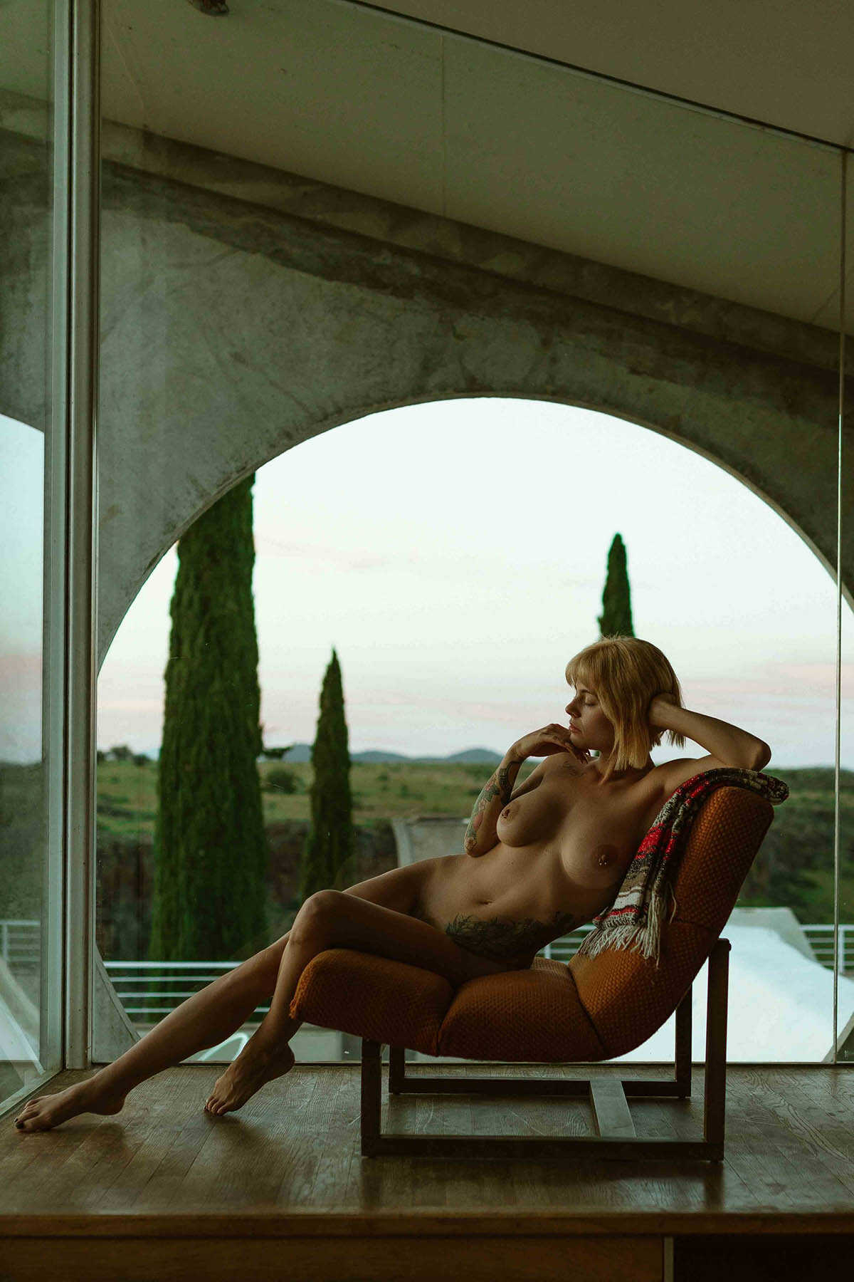 Γυμνές φωτογραφίες της μουνάρας μοντέλου Marilyn