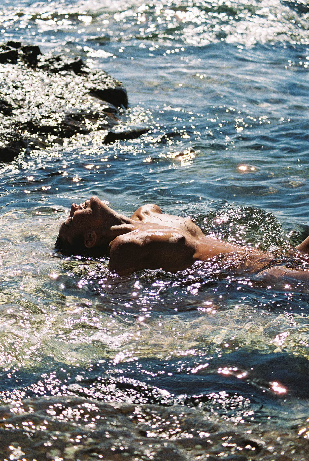 Topless φωτογραφίες του μοντέλου Vanessa Moe