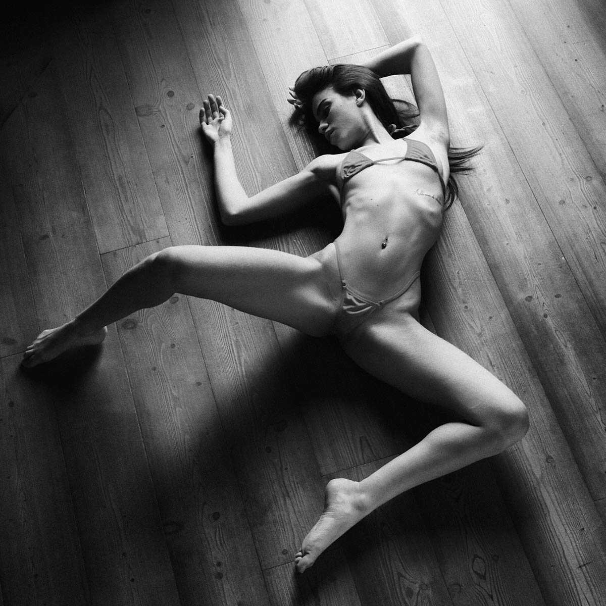 Η μουνάρα Annalisa Saggese σε κάβλα γυμνές φωτογραφίες