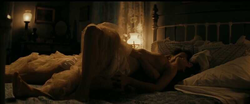 Γυμνές φωτογραφίες της ηθοποιού Φωτεινής Πελούζο