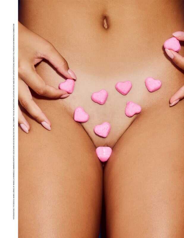 Γυμνή φωτογράφηση της Maxime Ocasek από το Playboy