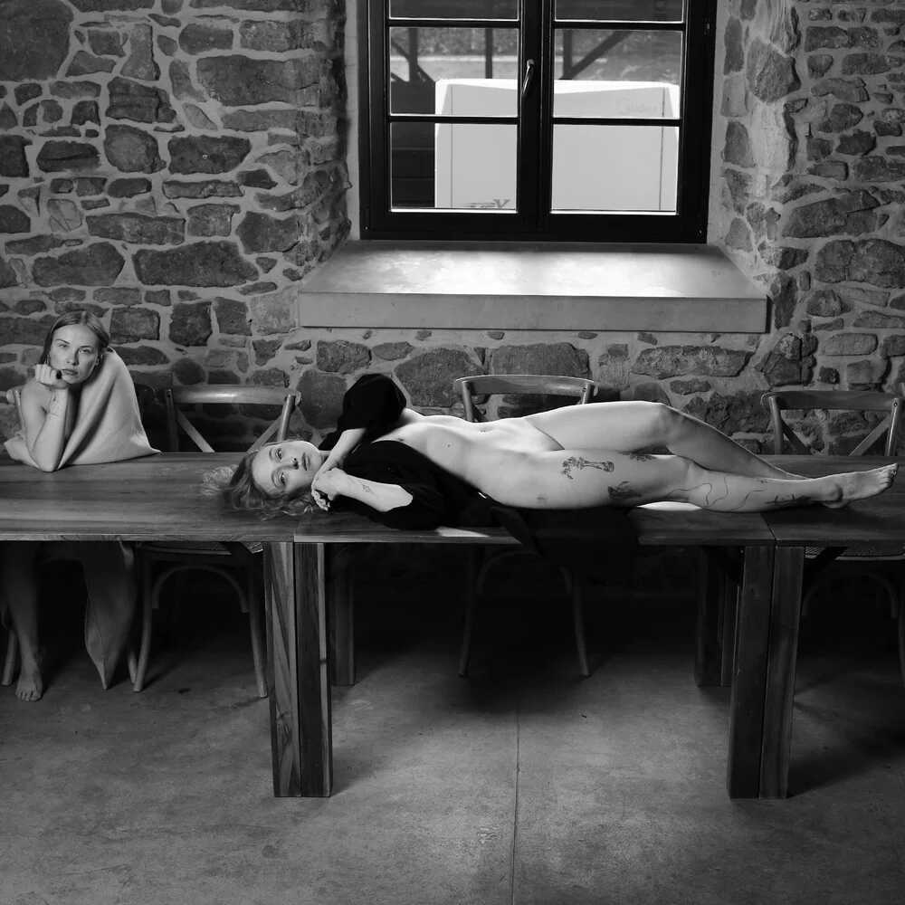Γυμνά μοντέλα από την Πολωνία σε καλλιτεχνική φωτογράφηση
