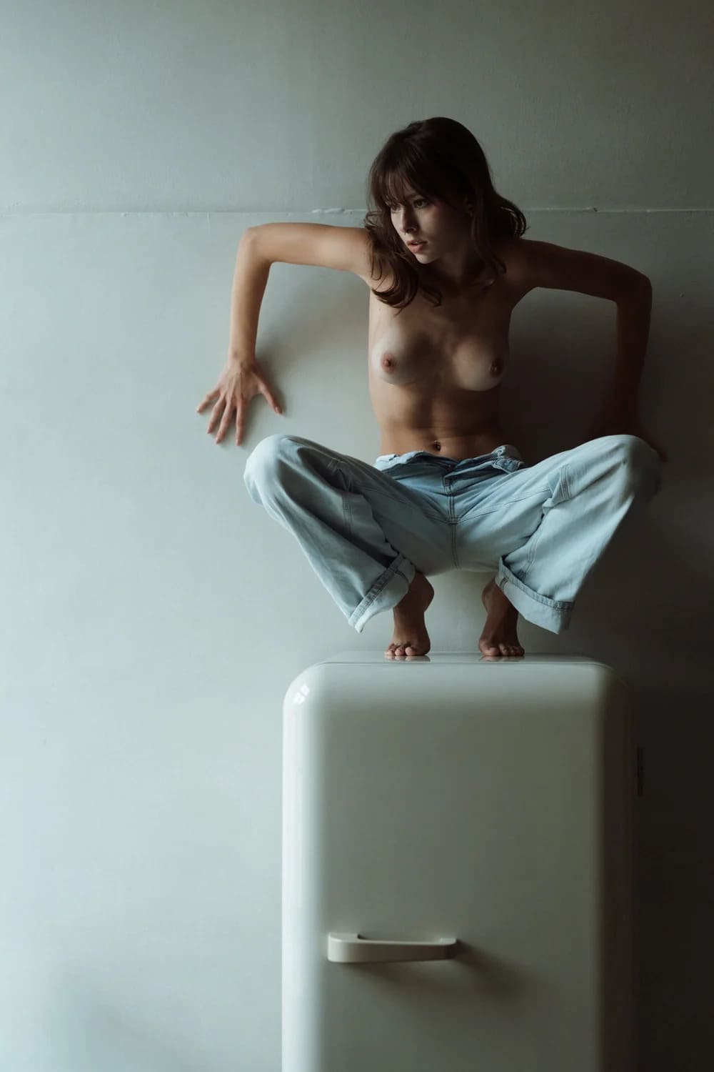 Topless σέξι φωτογραφίες της νεαρής μουνάρας μοντέλο Margunia