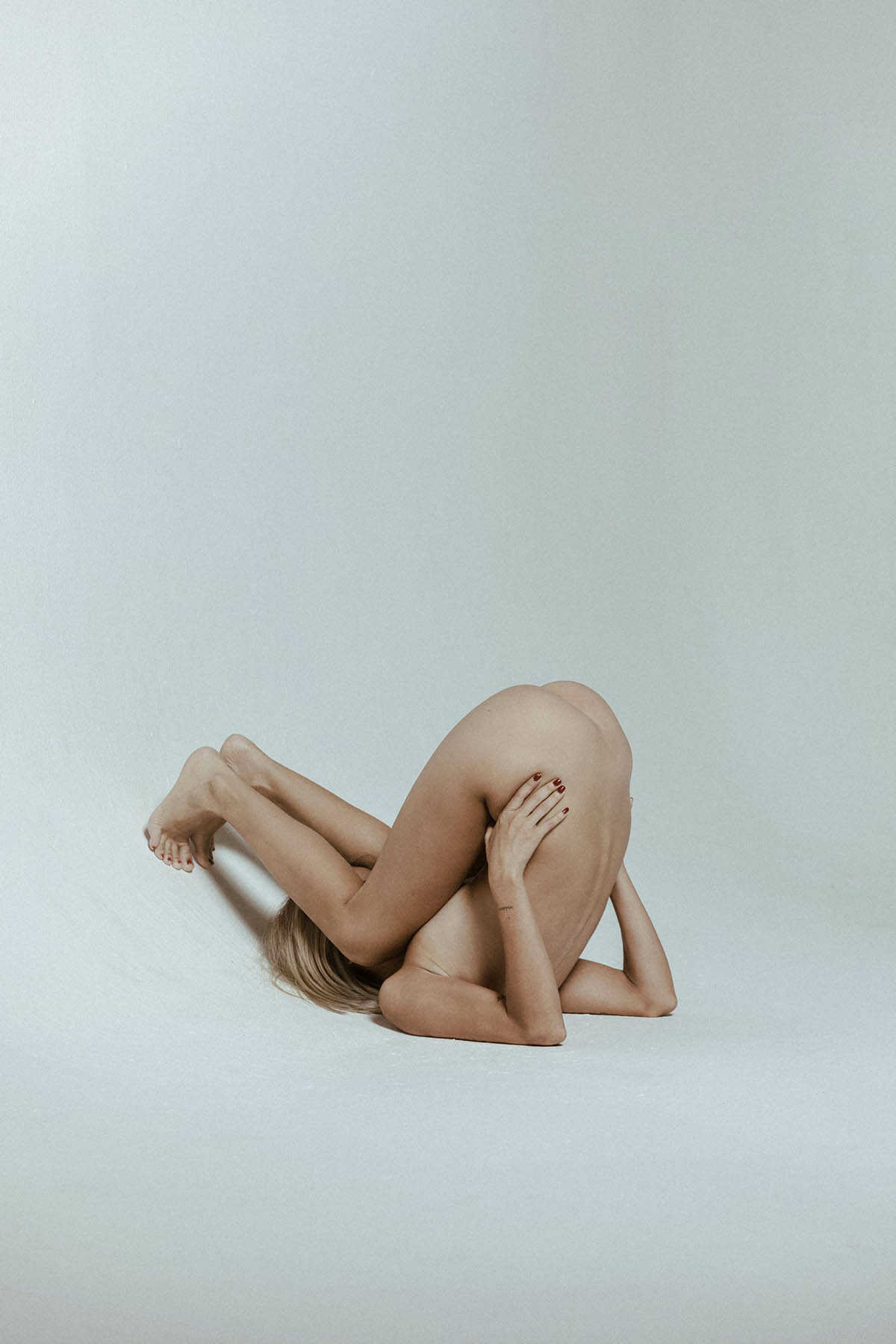 Διαφορετικό γυμνό με την Maria Fernanda Brenes Loaiza