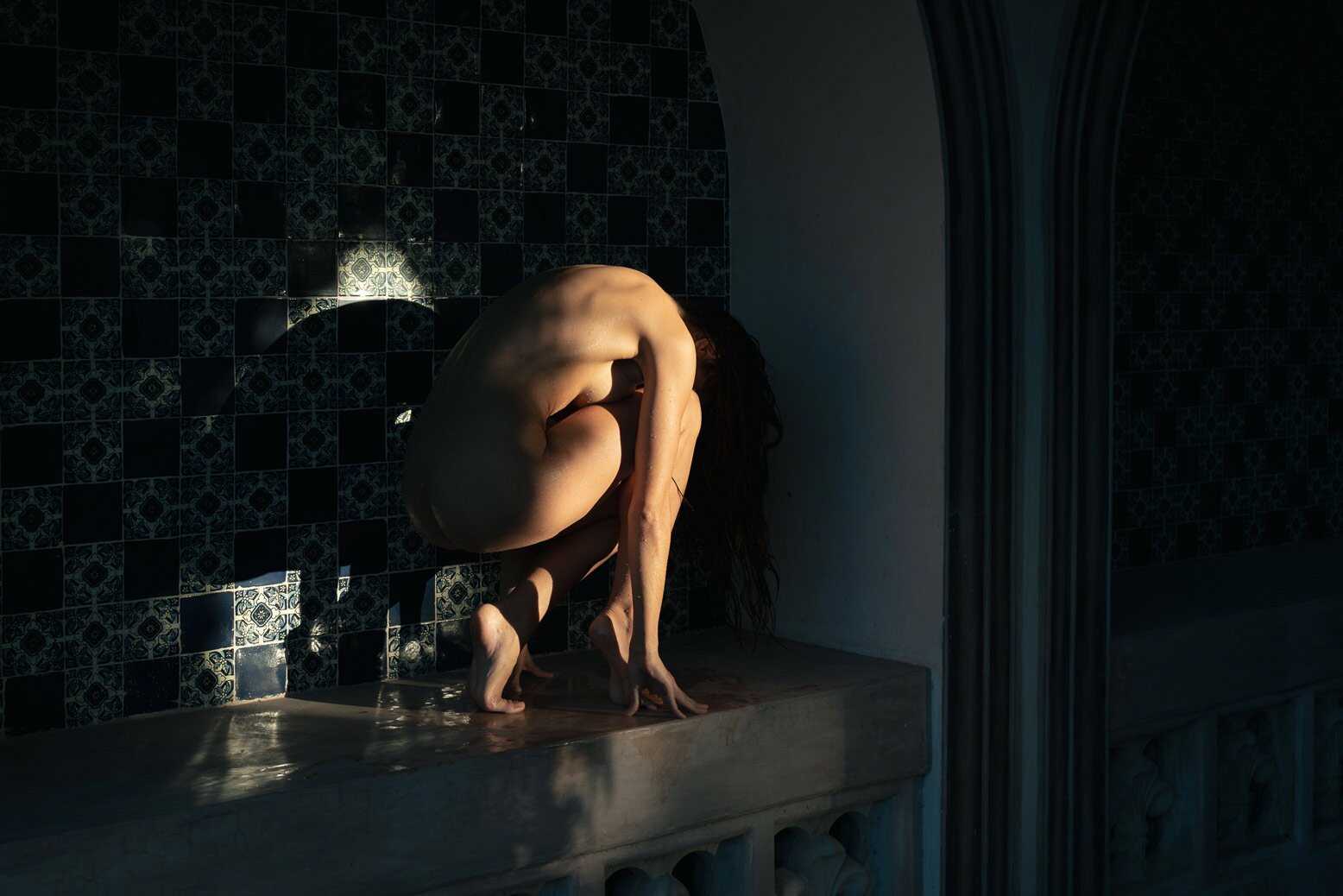 Το νεαρό μοντέλο Femina Viribus σε γυμνές φωτογραφίες