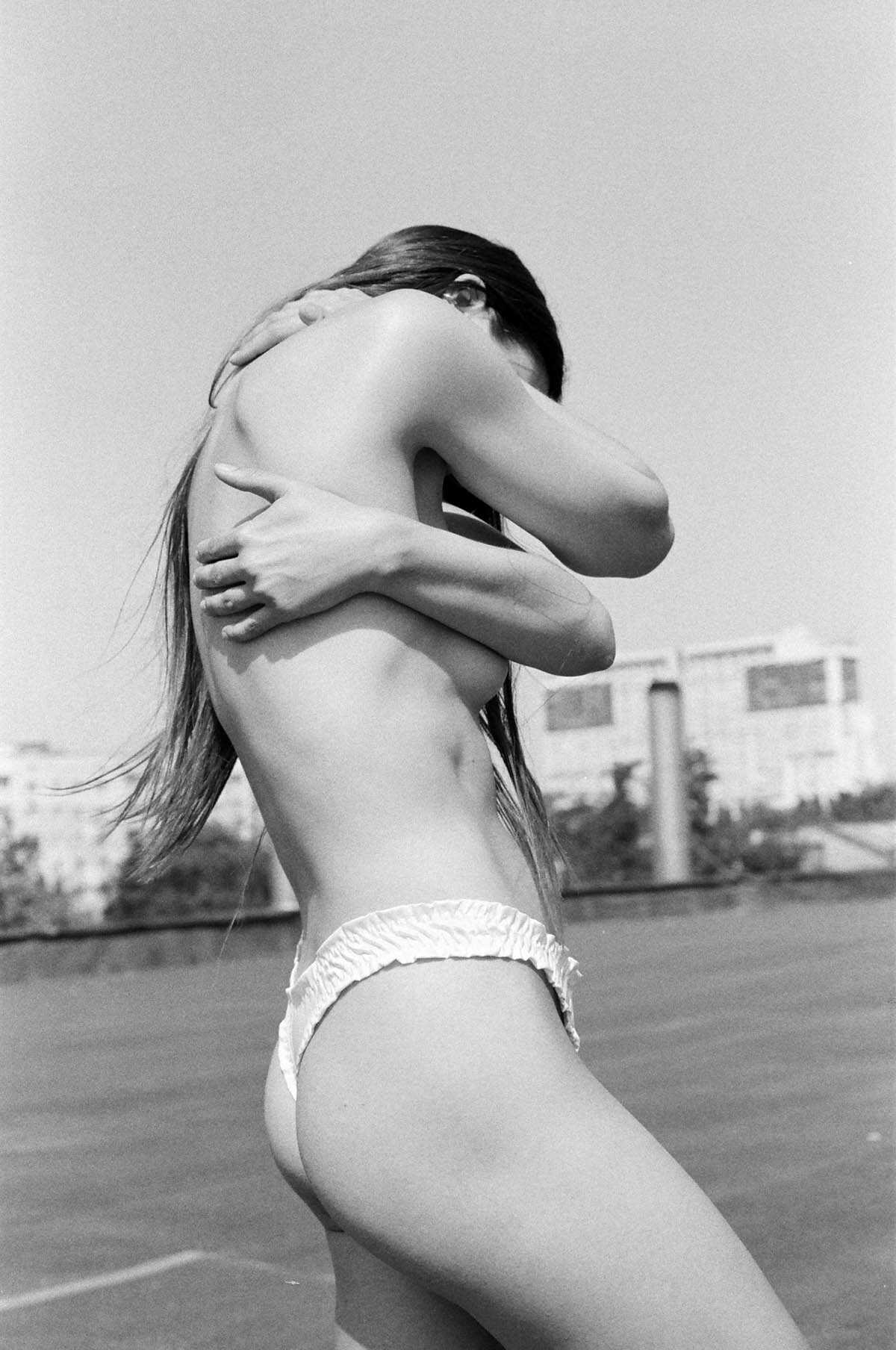 Γυμνες φωτογραφίες της μουνάρας Kaminskaya Kateryna