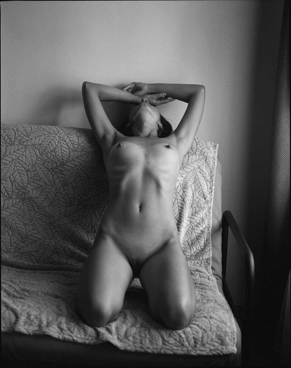 Γυμνές φωτογραφίες του μοντέλου Sandra Frannk