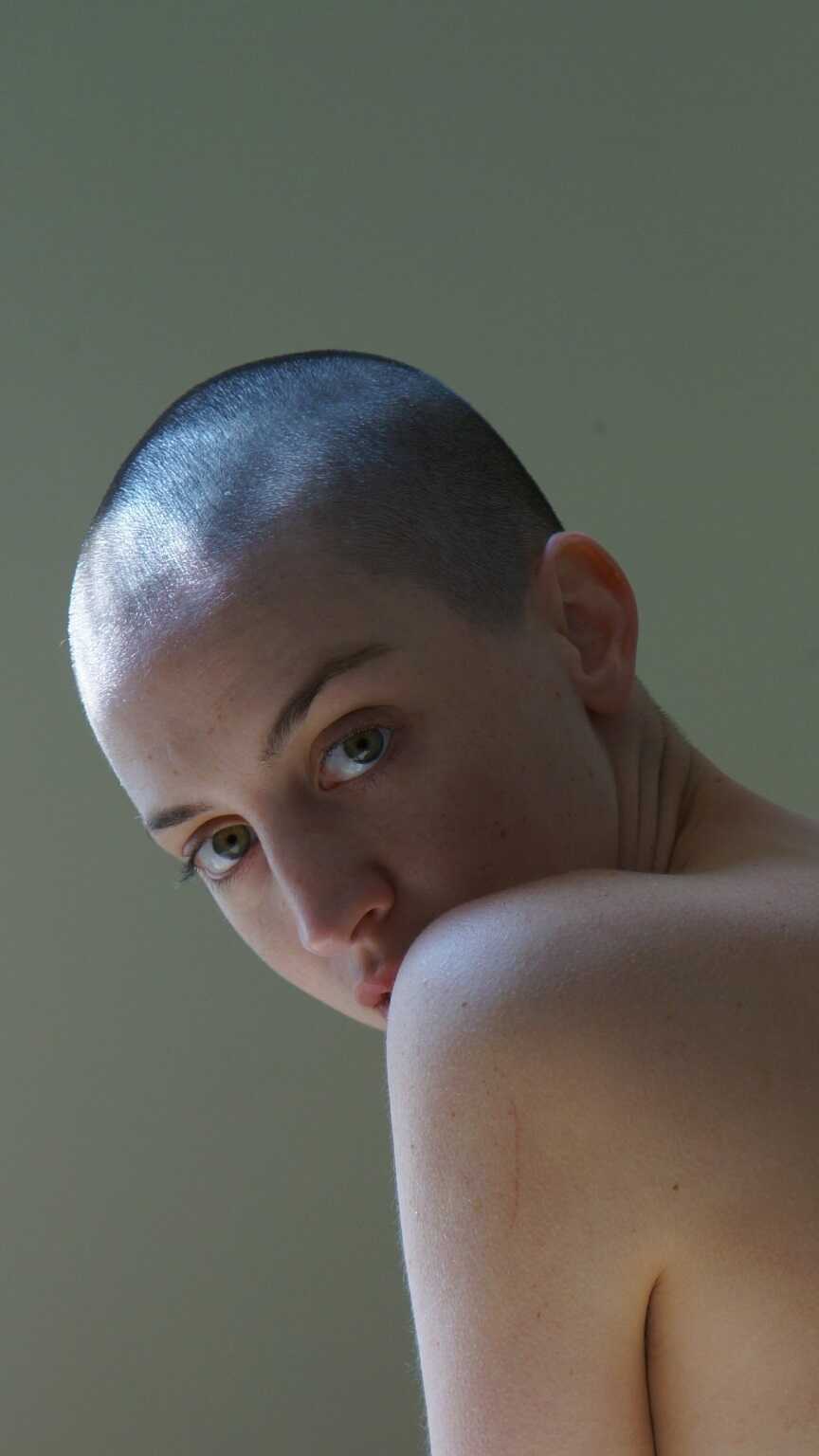 Γυμνές φωτογραφίες του μοντέλου Kat Malone