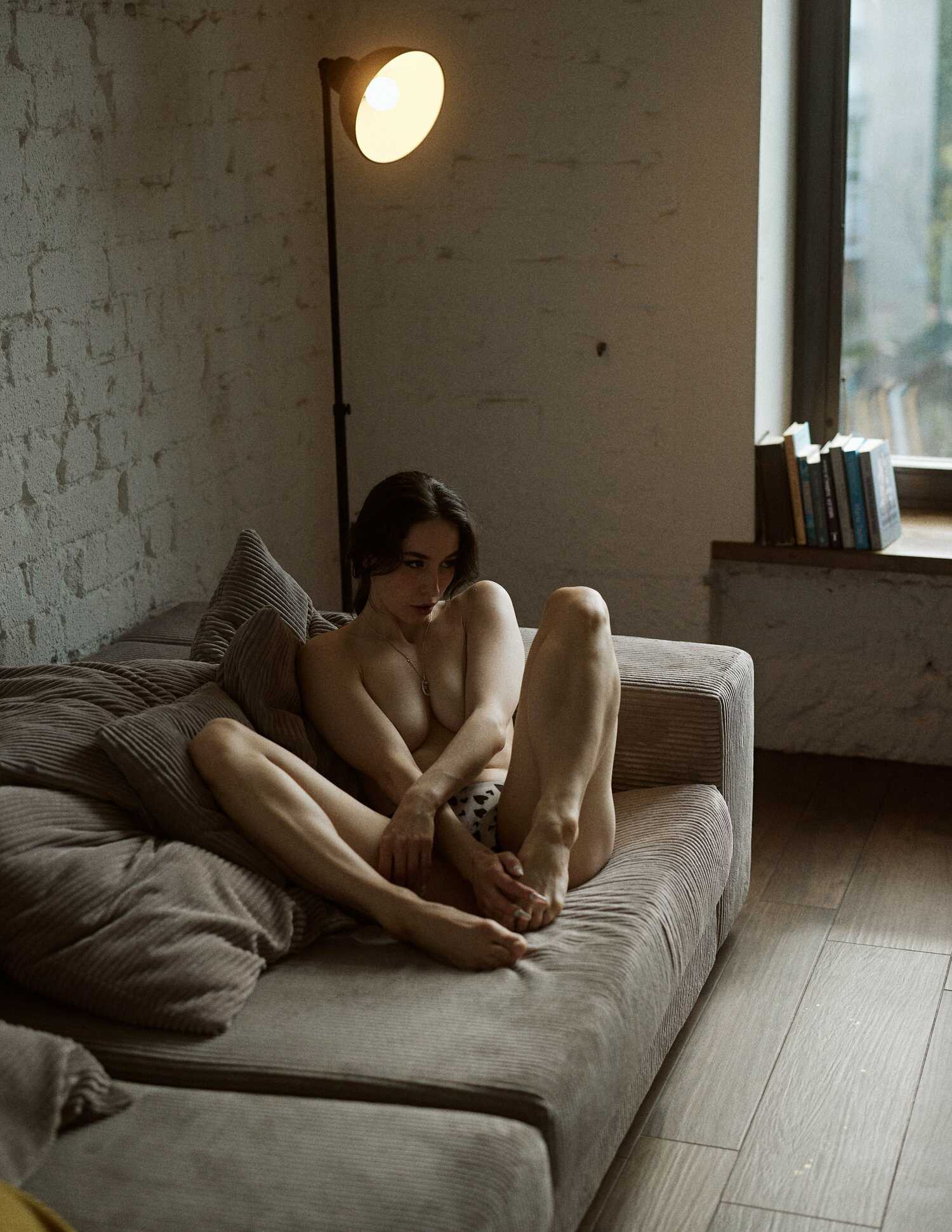Καυτές γυμνές φωτογραφίες του μοντέλου VIcky