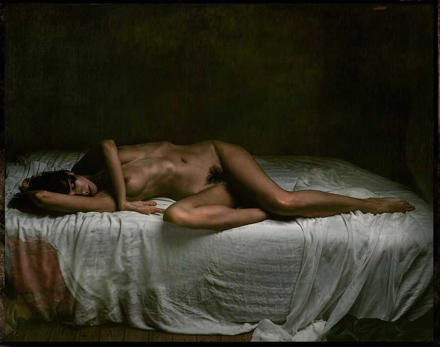 Γυμνή φωτογράφηση του μοντέλου Irina Lozovaya