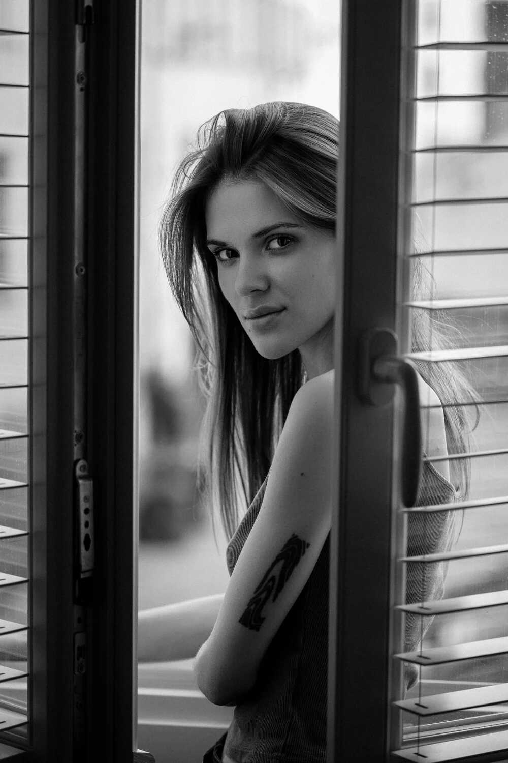 Η μουνάρα μοντέλο Kristina σε τοπλες φωτογραφίες